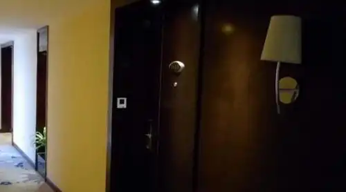 外汇黑市 非法买卖外汇罪 地下钱庄_人民币外汇牌价软件